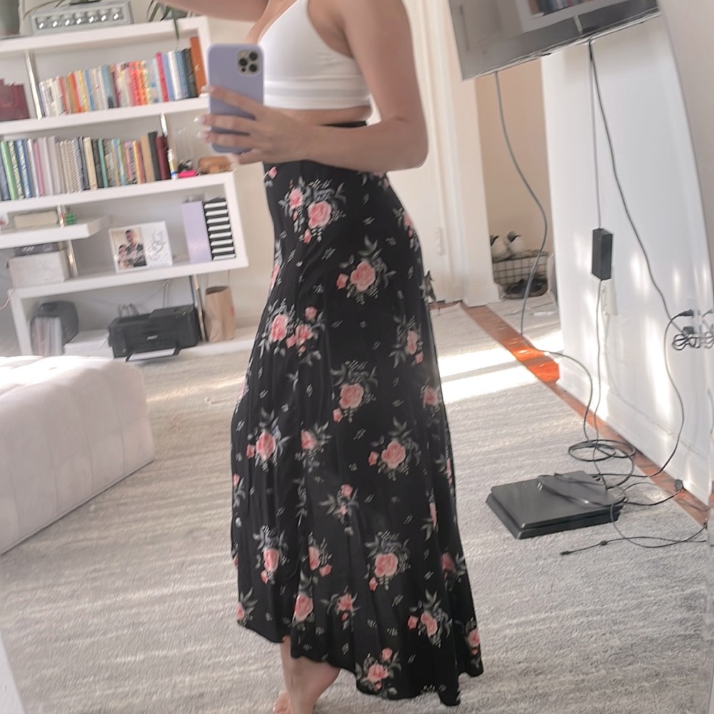 Long floral open leg skirt XS